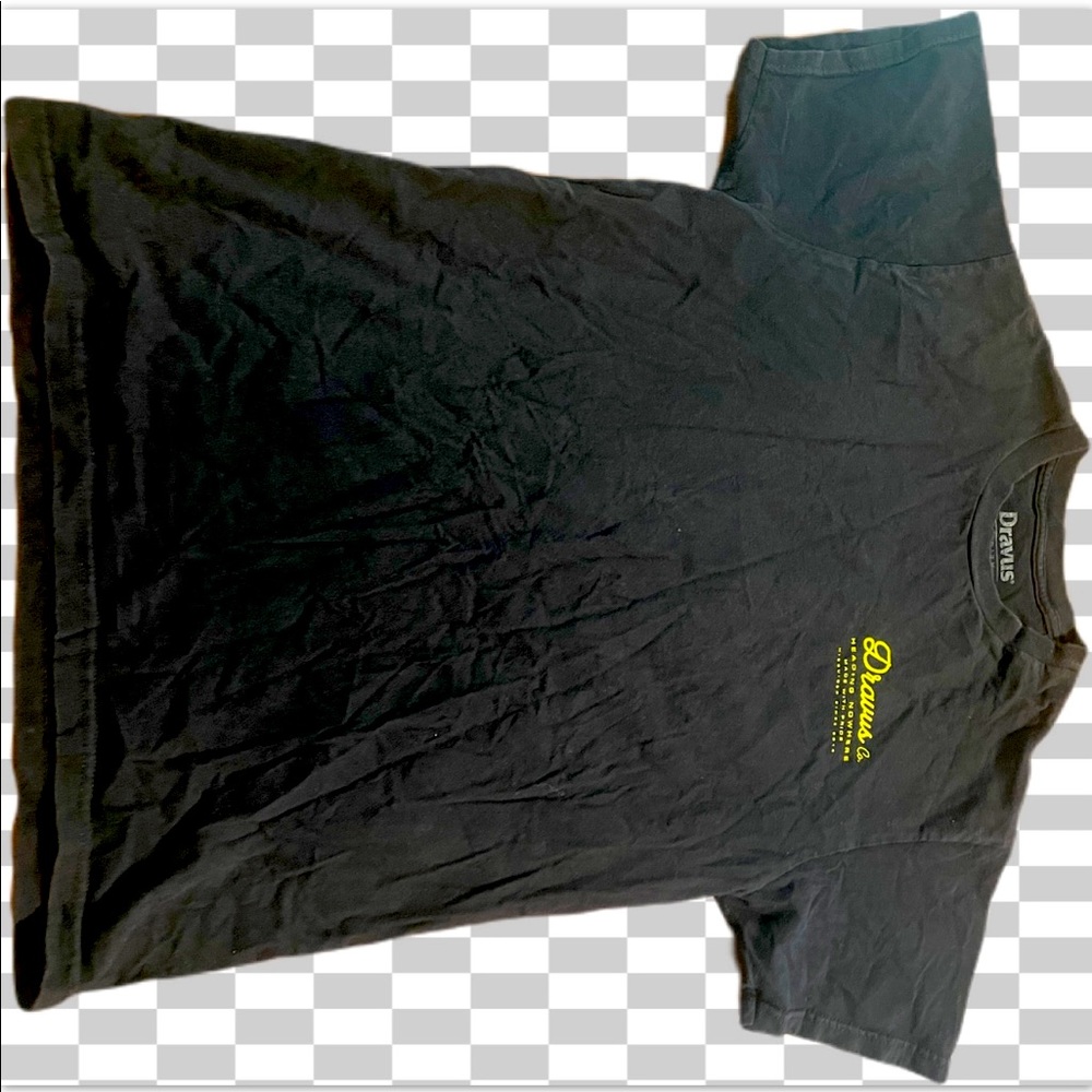 Dravus co graphic tee